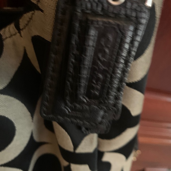 Silver COACH Shoulder Purse/ Handbag-Vintage - Picture 6 of 6